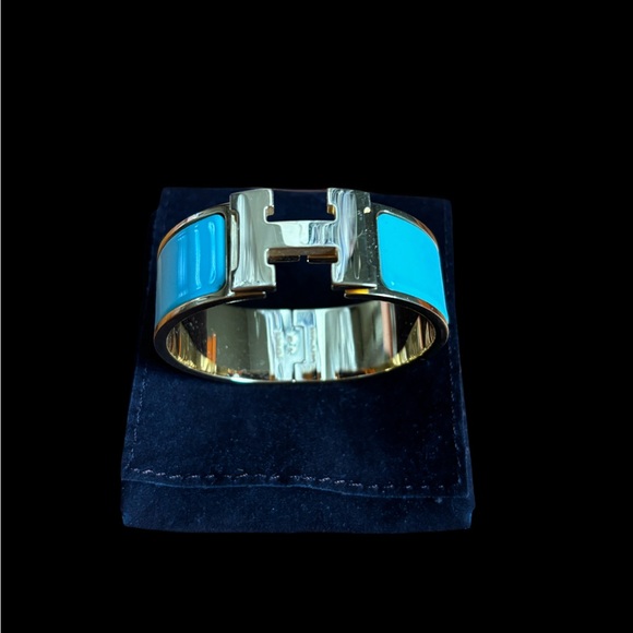 Hermes Wide Clic Clac H Bracelet- Yellow Gold Plated, Turquoise Enamel - Picture 2 of 6
